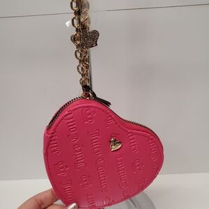 Juicy Couture pink flash not your babe heart 💖 zip around wristlet chain